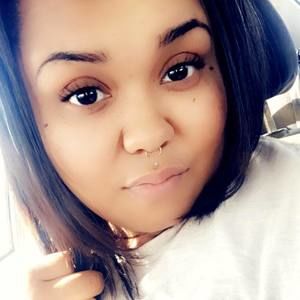 Meet your Posher, Paula